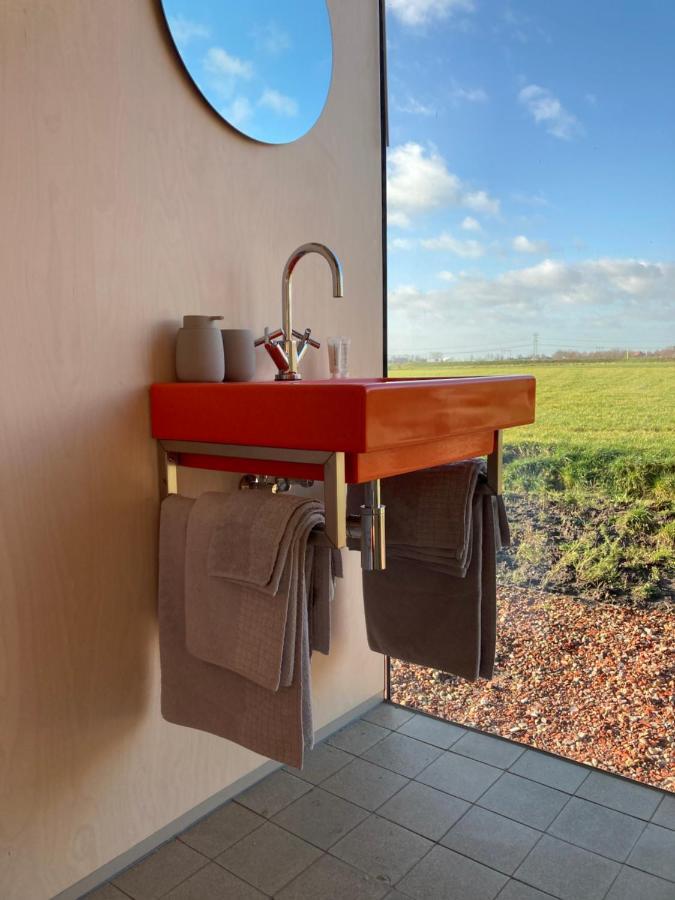 Wirdum Tiny House Van Hoogspanning Naar Ontspanning מראה חיצוני תמונה