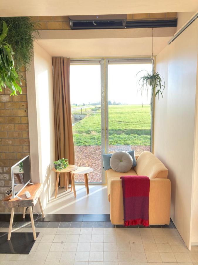 Wirdum Tiny House Van Hoogspanning Naar Ontspanning מראה חיצוני תמונה