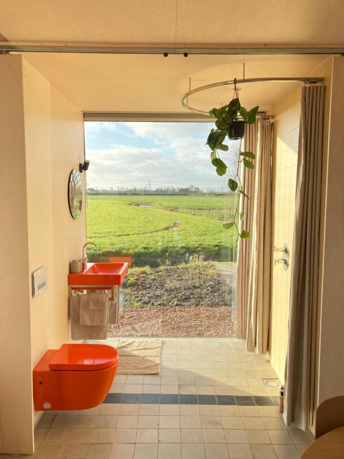 Wirdum Tiny House Van Hoogspanning Naar Ontspanning מראה חיצוני תמונה